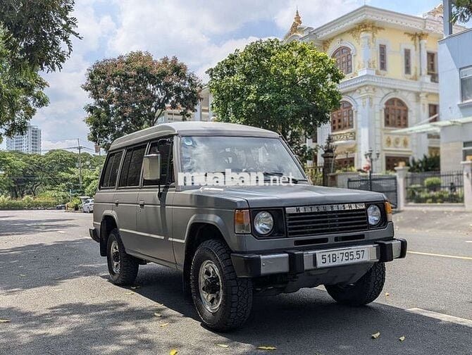 Mitsubishi Pajero MK1 1988 hàng sưu tầm dọn đẹp