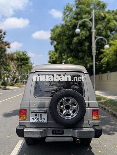 Mitsubishi Pajero MK1 1988 hàng sưu tầm dọn đẹp