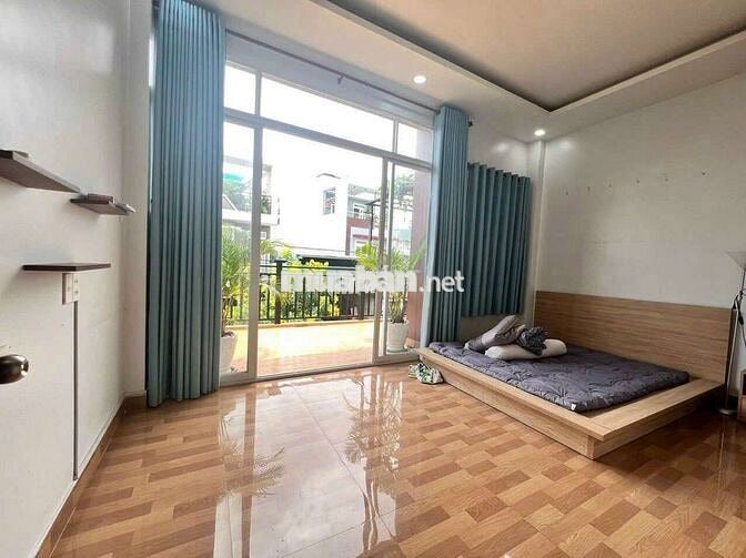 chô thuê nhà tx25 phường thạnh xuân giá 11tr