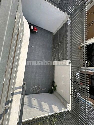 ⛔ Cho Thuê Nhà 5PN. 5WC - Gần Trường Hoa Lư + Ngã 4 Thủ Đức 