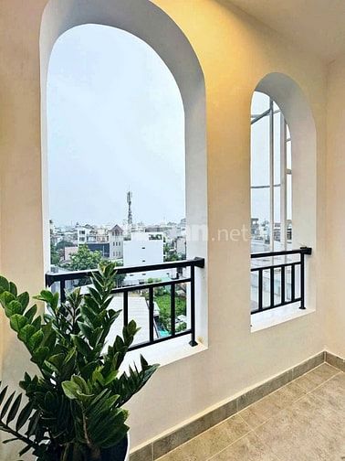 Bán nhà 5 tầng, hẻm xe hơi, 16 phòng full nt cho thuê, có thang máy