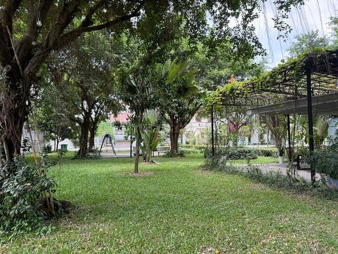 Bán Villa Khu Compound Bờ Sông Nguyễn Văn Hưởng, Thảo Điền