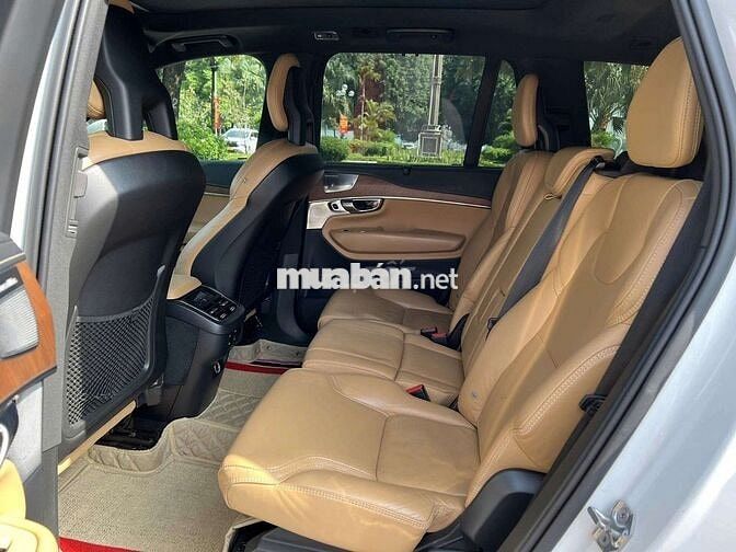 Volvo XC90 Trắng 7 chỗ 164.474 km