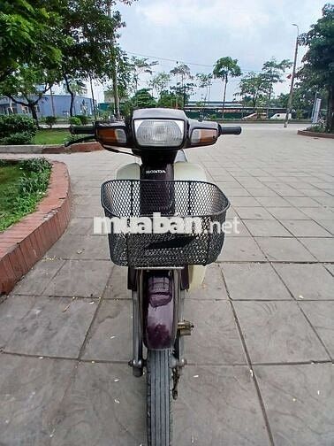 Honda Dream màu Đỏ, Trắng, Đen