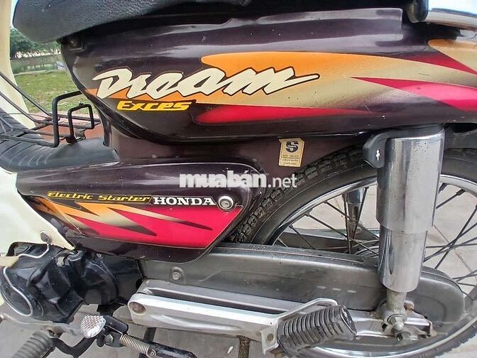 Honda Dream màu Đỏ, Trắng, Đen