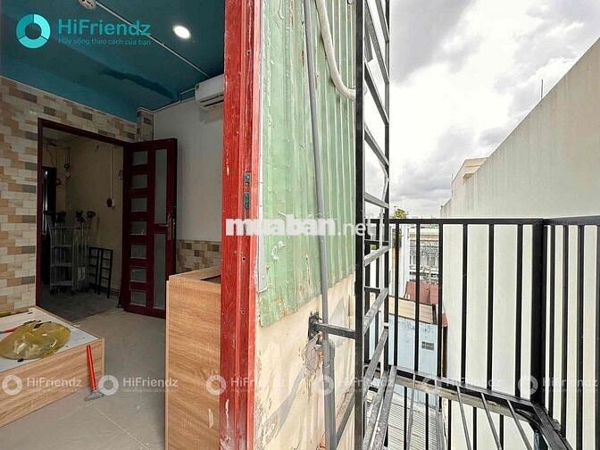 PHÒNG TRỌ ban công có gu siu đẹp giá 3tr2 gần Cầu Chà Và - ĐHYD Q5
