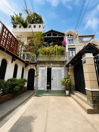 bán nhà hẻm xe hơi đường Quang Trung hẻm 656