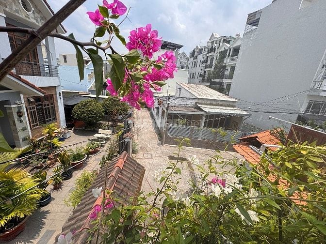 bán nhà hẻm xe hơi đường Quang Trung hẻm 656
