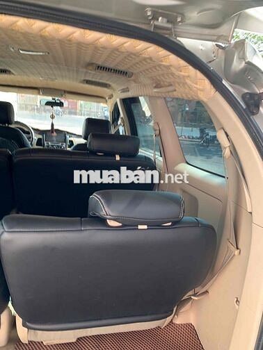 Toyota Innova G Bạc
