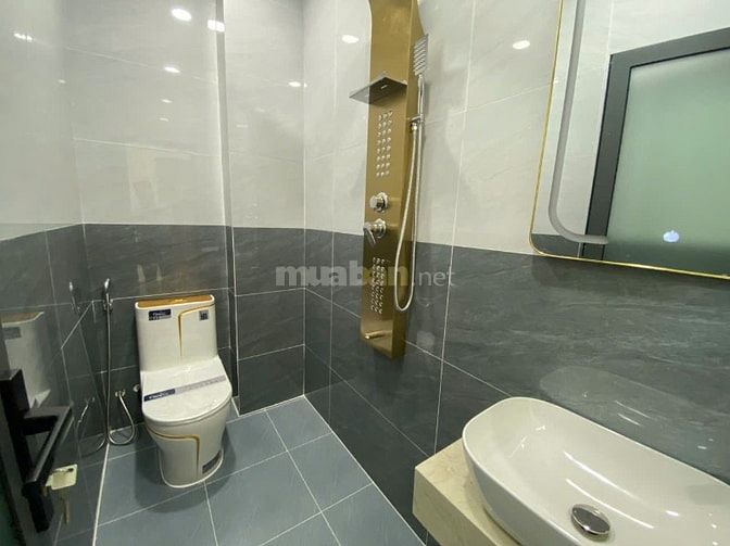 Nhà cao cấp khu dân cư An Sương, Quận 12, 4x13m, 5 tầng, 8,2 tỷ