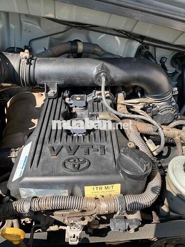 Toyota Innova G Bạc