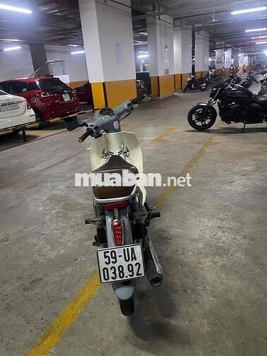 Honda Cub Xám trắng