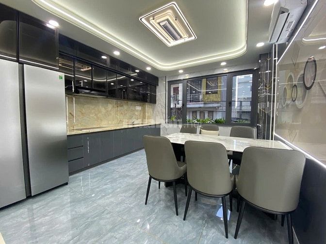 Nhà cao cấp khu dân cư An Sương, Quận 12, 4x13m, 5 tầng, 8,2 tỷ