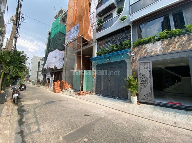Nhà cao cấp khu dân cư An Sương, Quận 12, 4x13m, 5 tầng, 8,2 tỷ