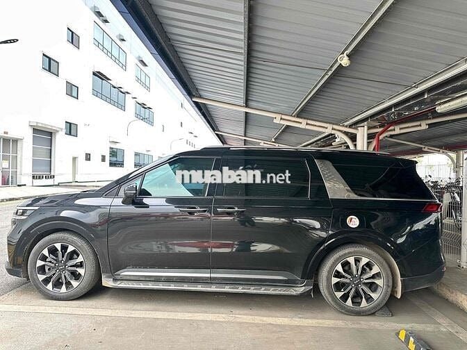 Kia Carnival 2022 3.5G Đen 142.000 km