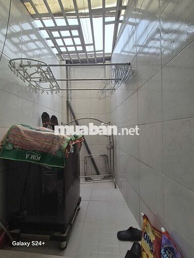 Cho thuê nguyên tầng hoặc từng phòng