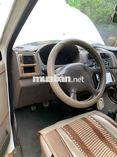 Mitsubishi Jolie 7 chỗ Trắng