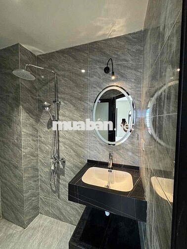 Phòng 40m2, ban công, giặt riêng ngay Chợ Bà Chiểu, Bình Thạnh gần Q1