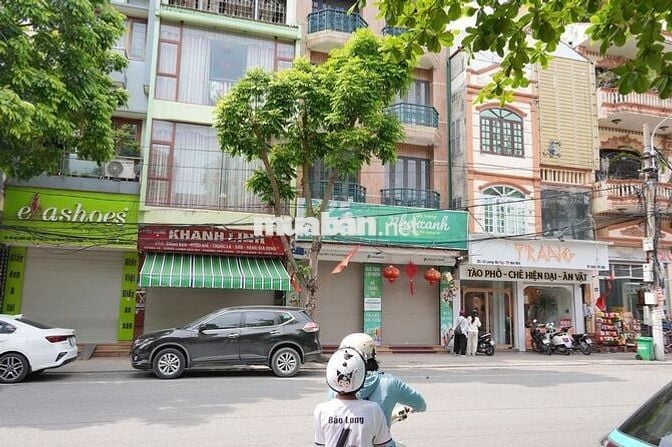 Cho thuê nhà phố số 44 Lương Văn Tụy , NB . Vị trí vàng cho kinh doanh