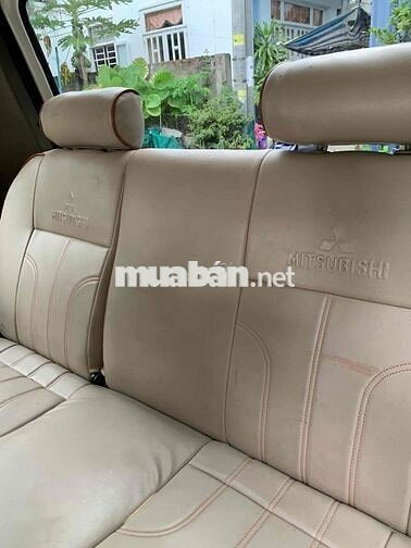 Mitsubishi Jolie 7 chỗ Trắng