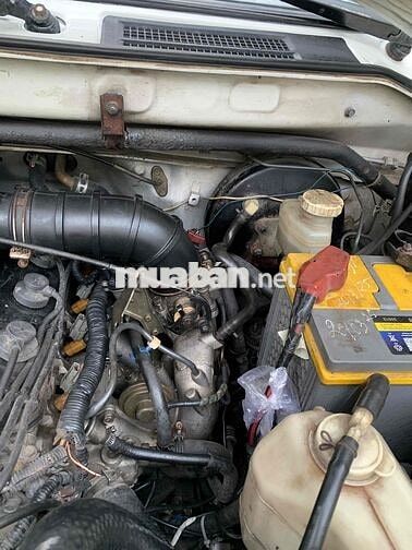 Mitsubishi Jolie 7 chỗ Trắng