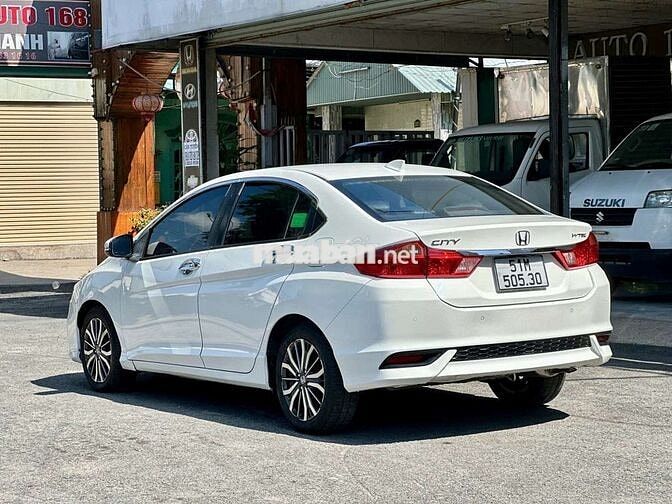 Honda City 2018 Top 50.000 km Trắng