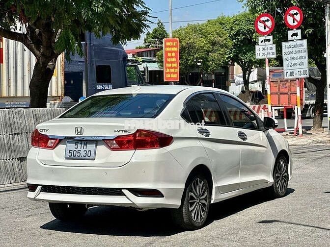 Honda City 2018 Top 50.000 km Trắng
