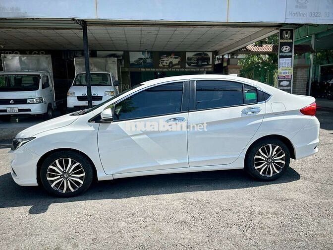 Honda City 2018 Top 50.000 km Trắng