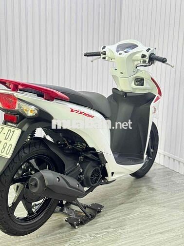 Honda Vision màu Trắng