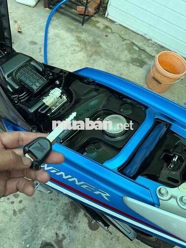 Honda Winner Xanh trắng v1 như mới