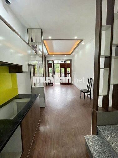 Cho thuê nhà Phúc Lợi, Long Biên, Nhà mới, 5 tầng, ô tô, full nội thất