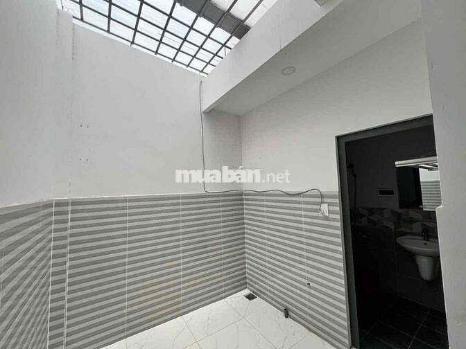 Chính Chủ Cho Thuê Nhà , Ngay Sát GA T3, Cộng Hoà , Go Trường Chinh