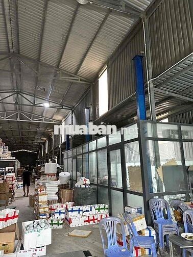 CHO THUÊ KHO 700M,5 PHÒNG LÀM VIỆC MÁY LẠNH,XE TẢI LỚN, APĐ, Q12