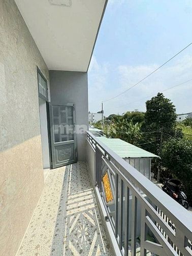 🏡NHÀ LAU DT 110m2 THANH TOÁN CHỈ 980 TRIỆU SHR – BINH CHANH🔥
