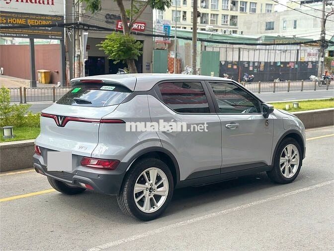 Vf5 Plus 2025 màu xám, odo 41.000