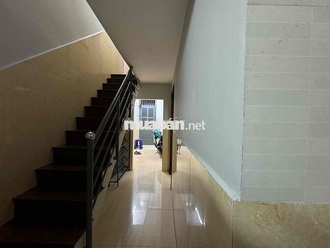CHO THUÊ NHÀ NGUYÊN CĂN CƯ XÁ VĨNH HỘI