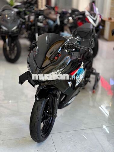 Kawasaki Ninja 400 độ bản Đua Cực Đẹp