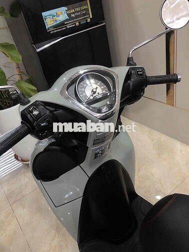 Honda SH Mode 125i 2022 ABS xám xi măng