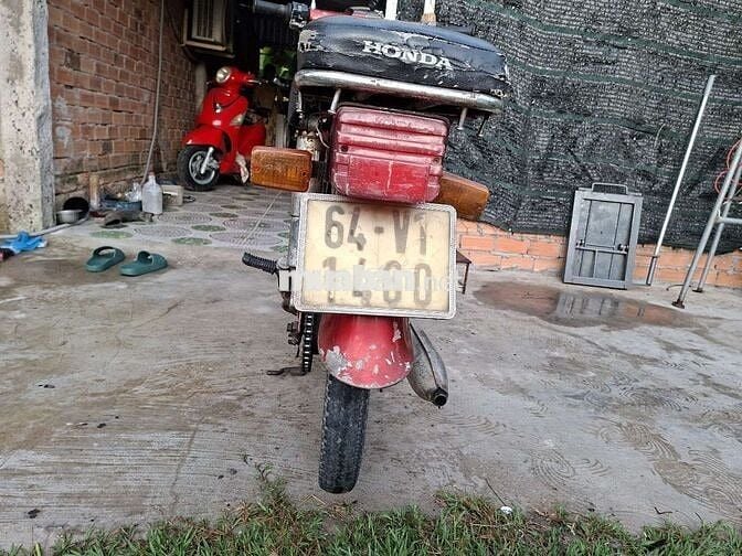 Honda DH88 màu Đỏ