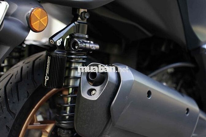 Yamaha XMAX 300 Xám đen