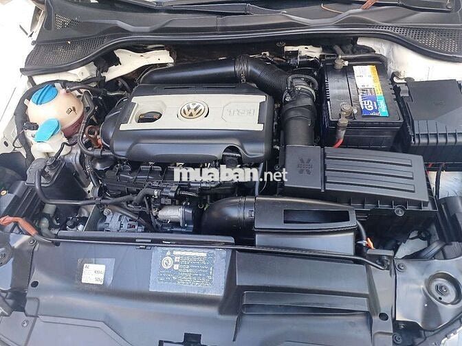 Volkswagen Scirocco 2010 STD Trắng
