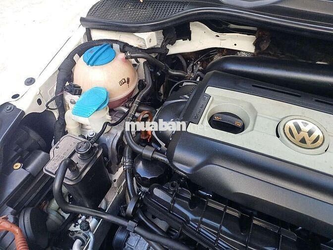 Volkswagen Scirocco 2010 STD Trắng