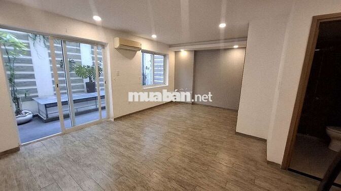 Cho thuê mặt bằng/văn phòng 100m² Hưng Gia 1 Phú Mỹ Hưng