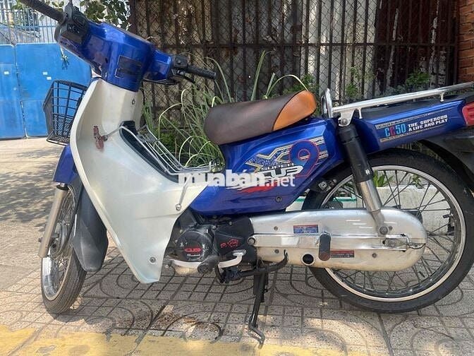 Honda Super Cub 50cc Xanh trắng