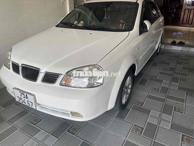 Chevrolet Lacetti 2004 Trắng