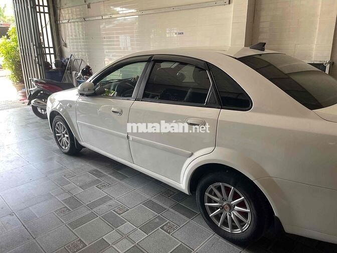 Chevrolet Lacetti 2004 Trắng