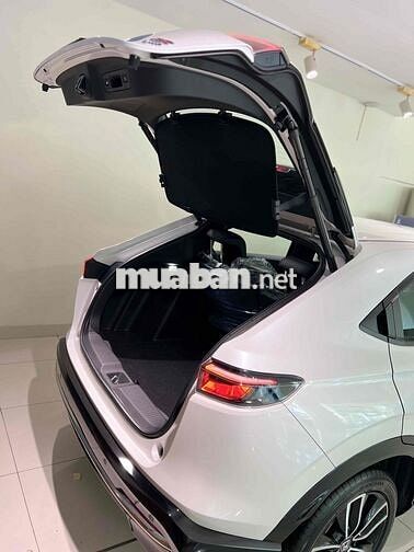 Honda HR-V 2026 e:HEV Trắng