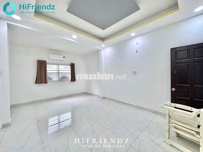 CHO THUÊ CĂN HỘ BAN CÔNG FULL NỘI THẤT MỚI NHƯ HÌNH, SÁT CẦU CHỮ Y Q5