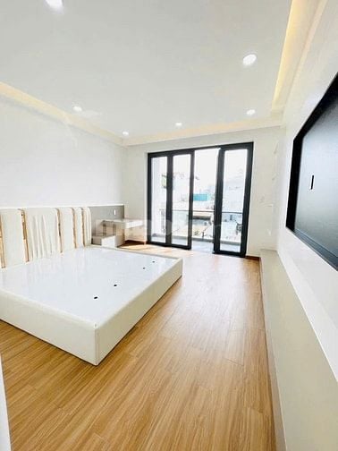 🏡 NHÀ 3 LẦU 4 PHÒNG NGỦ MỚI ĐẸP   - DT 80m2 – FULL NỘI THẤT – GIÁ CHỈ