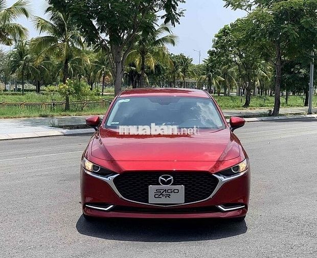 Mazda 3 Luxury 2022 qua sử dụng đi kĩ giá hợp lý